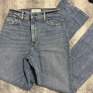 Brand New Never Worn Abercrombie Vintage Flare Jeans